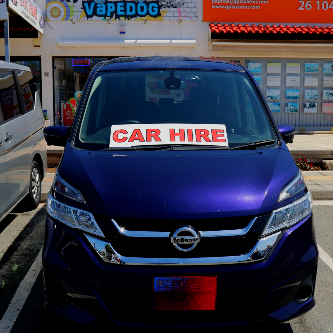 Nissan Serena 8 Seater